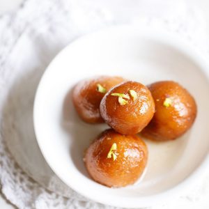 Gulab Jamun (4 pieces)